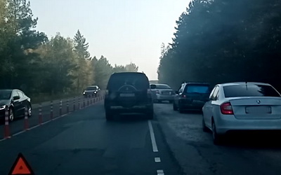 На въезде в Рязань со стороны Солотчи образовалась пробка из-за аварии